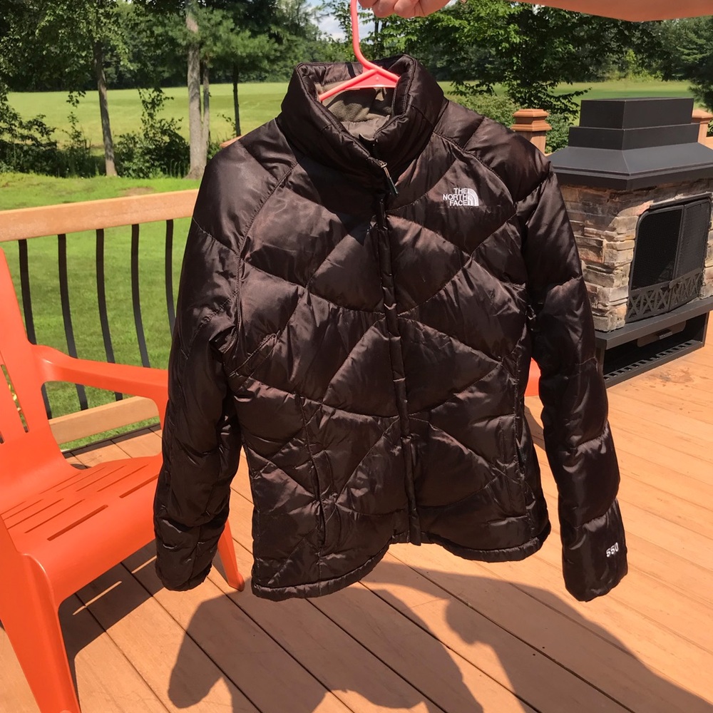 North Face 550 Girls Puffer Jacket size large